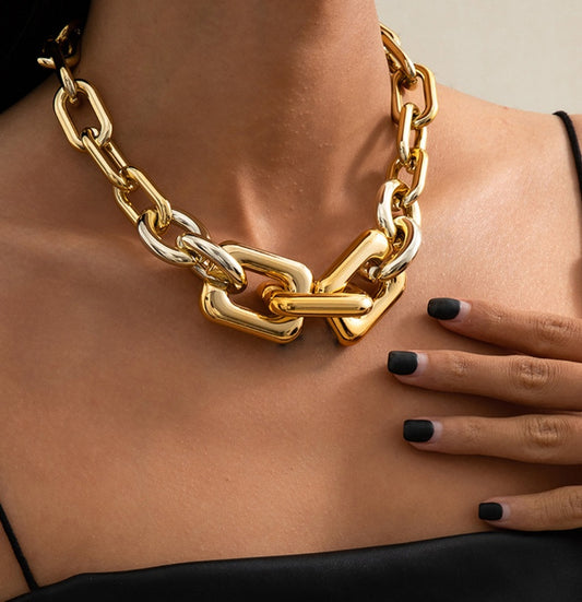 Two-tone big chain link necklace