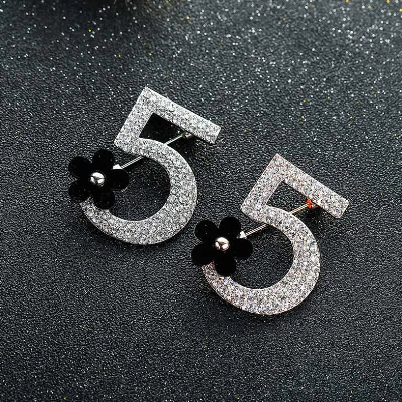 Full Rhinestone Number 5 Flower Brooch