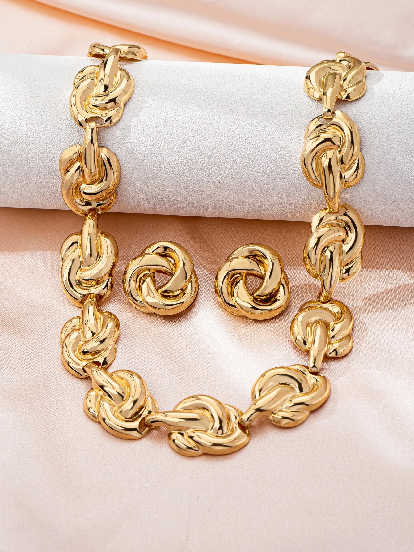Luxury Gold Rose Designer Necklace and Earring Set