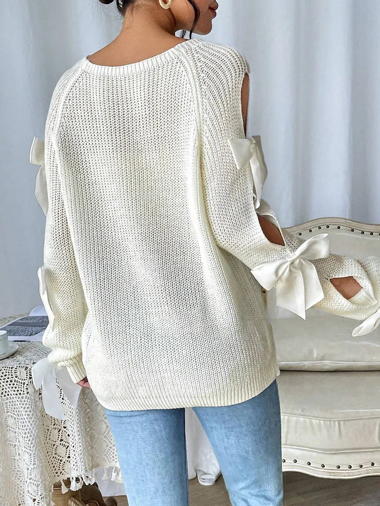 Women Designer Round Neck Long Sleeve Knitted Bow Tie Sweater