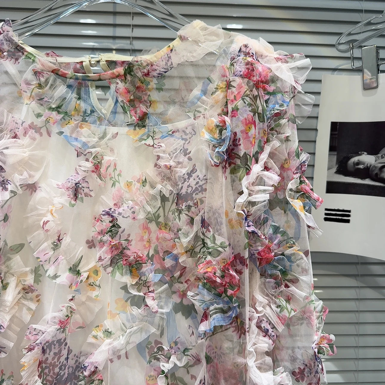 French Style Floral Pleated Mesh Chiffon Blouse