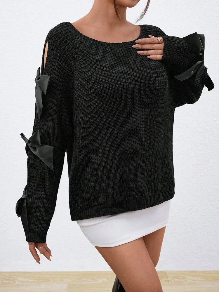 Women Designer Round Neck Long Sleeve Knitted Bow Tie Sweater