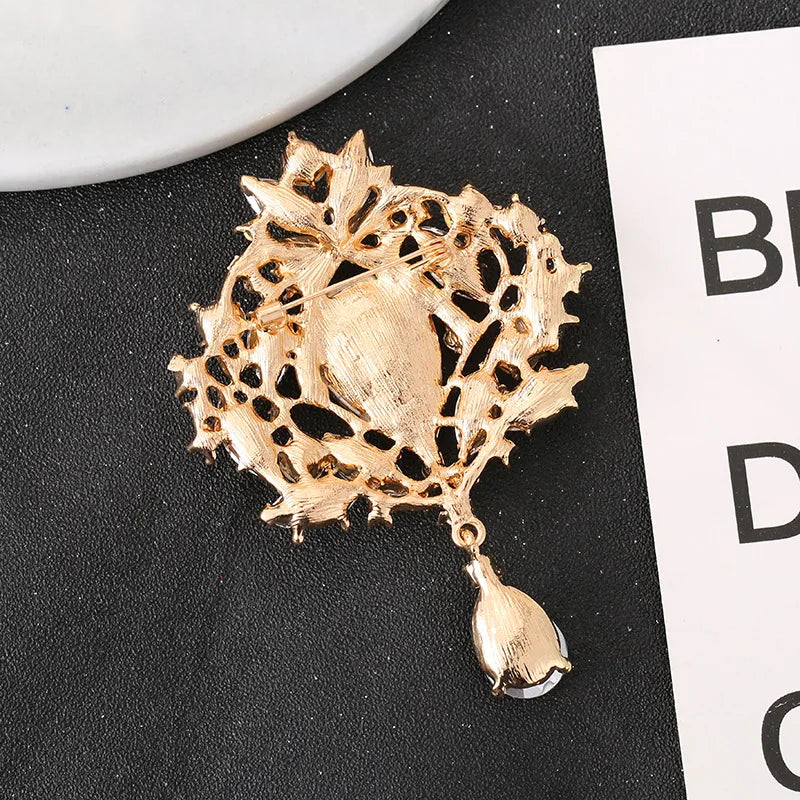 Luxury Rhinestone Designer Crystal Brooch Pin For Women