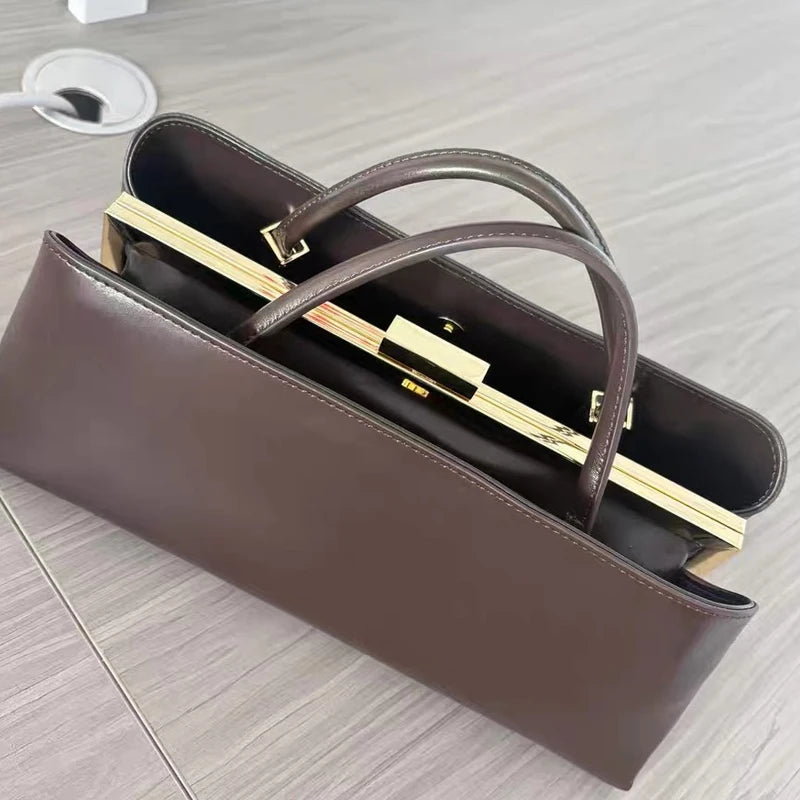 Luxury Leather Magnetic Clip Designer Shoulder Bag