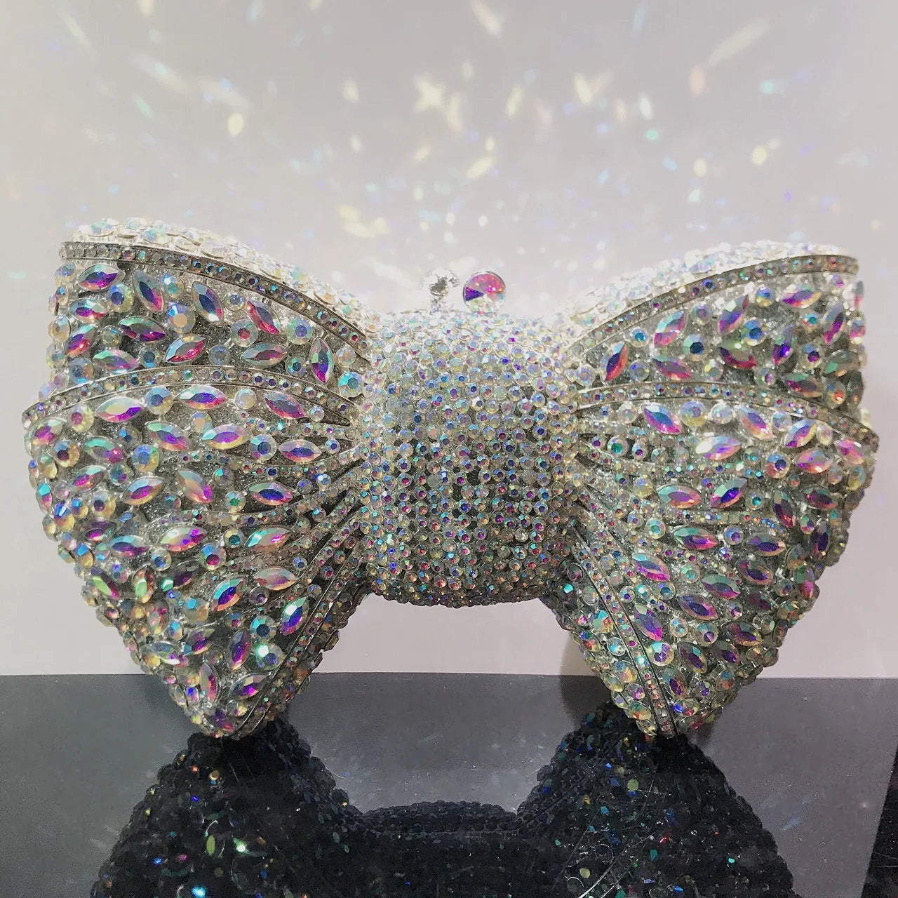 Women's Luxurious Jewel Embellished Bow Clutch Purse
