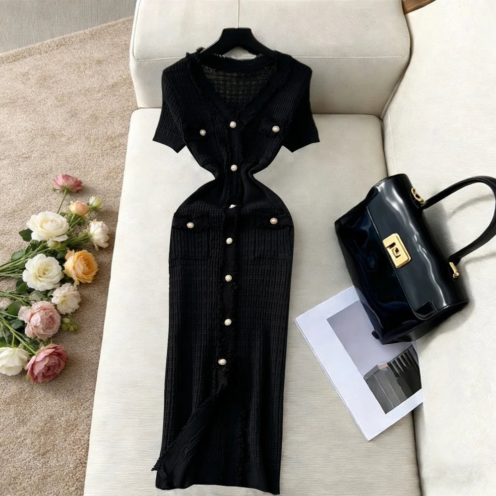 Short Sleeve Designer V-Neck Pearl Button Knitted Dress