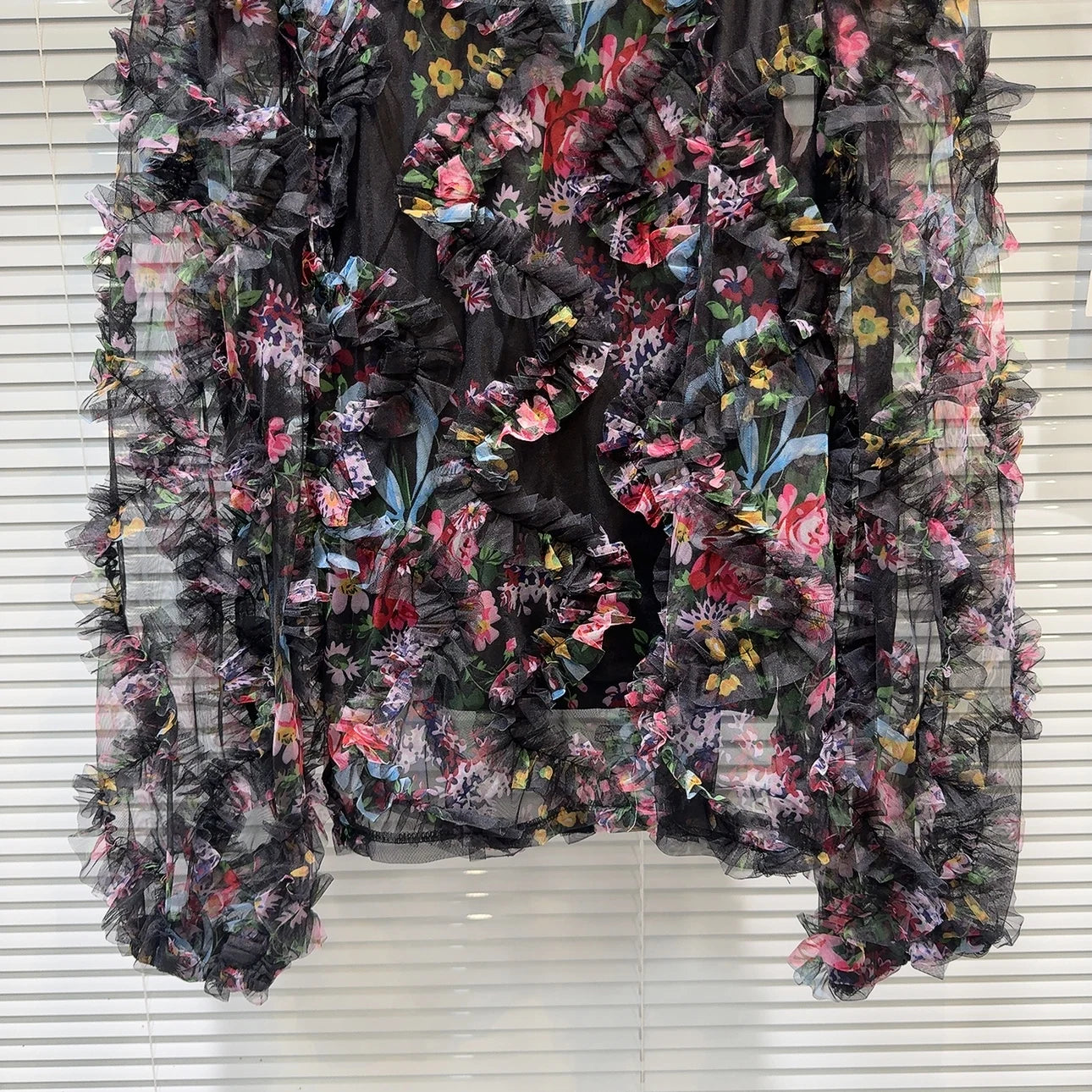 French Style Floral Pleated Mesh Chiffon Blouse