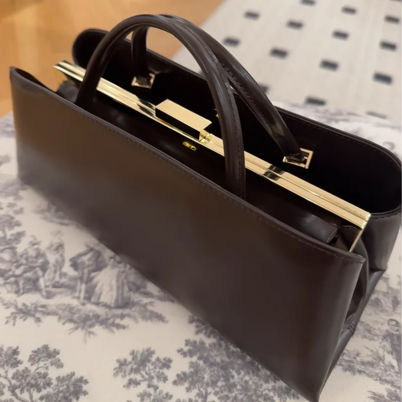 Luxury Leather Magnetic Clip Designer Shoulder Bag