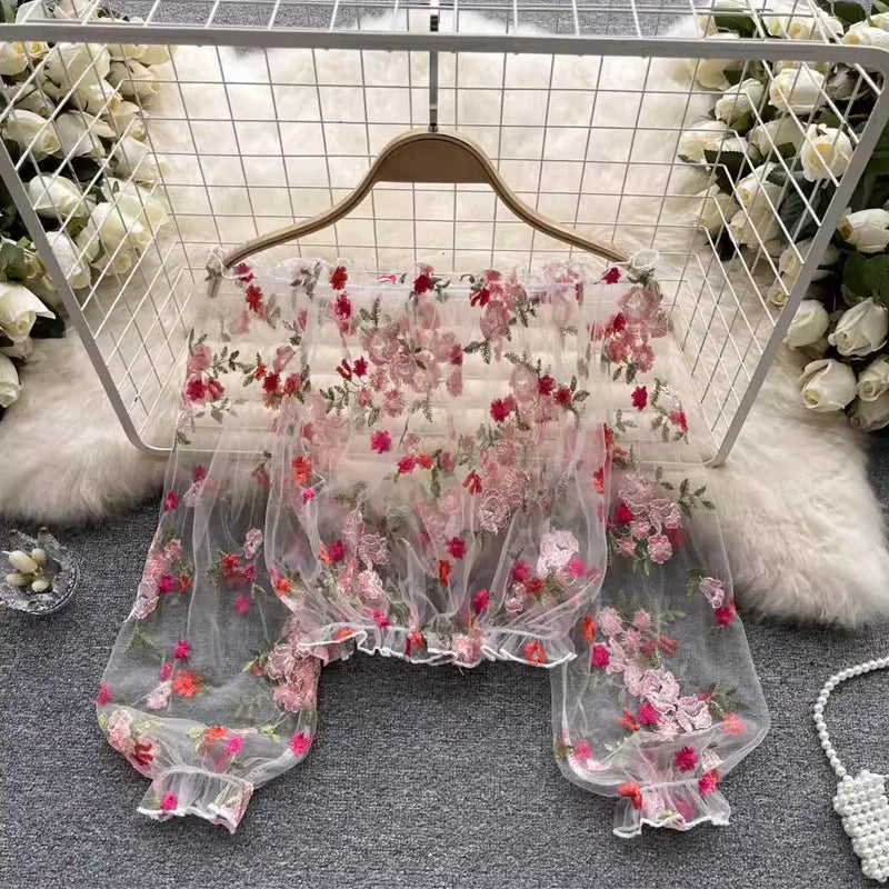 Elegant chiffon one-shoulder lace blouse with mesh embroidery, loose puffed sleeves, smock, long sleeves