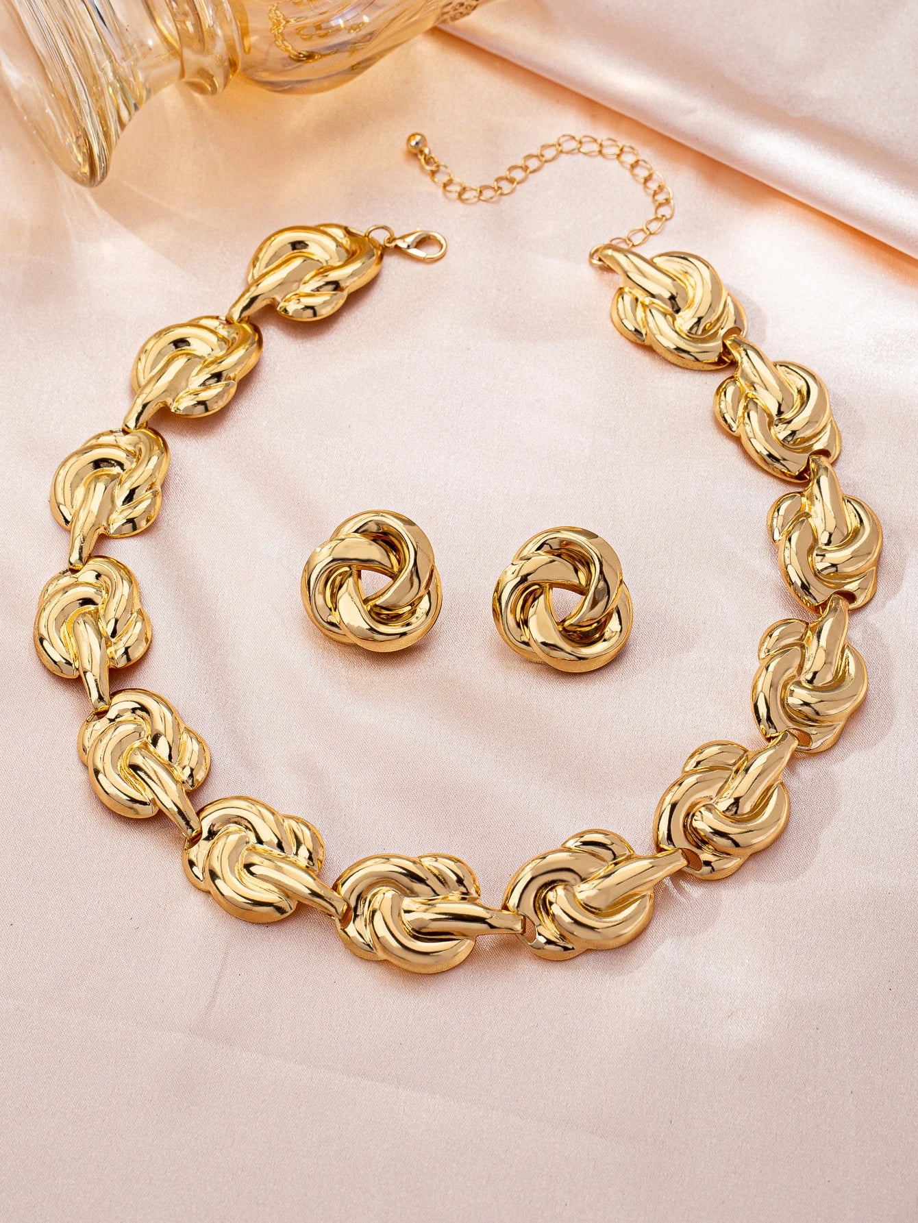 Luxury Gold Rose Designer Necklace and Earring Set