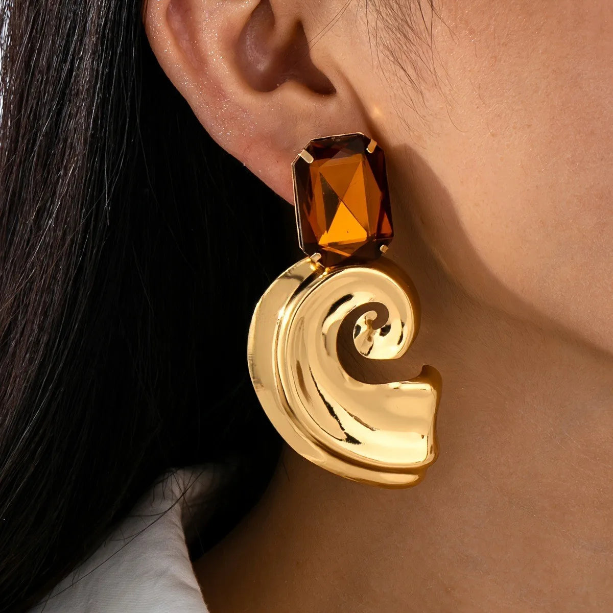 Women's Elegant Brown Rhinestone Swirl Design Earrings