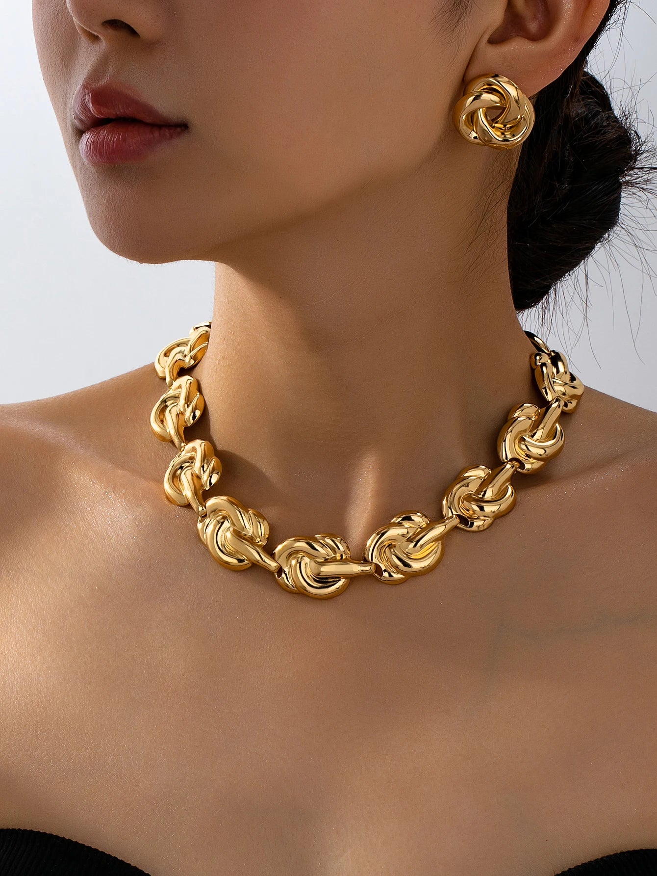 Luxury Gold Rose Designer Necklace and Earring Set