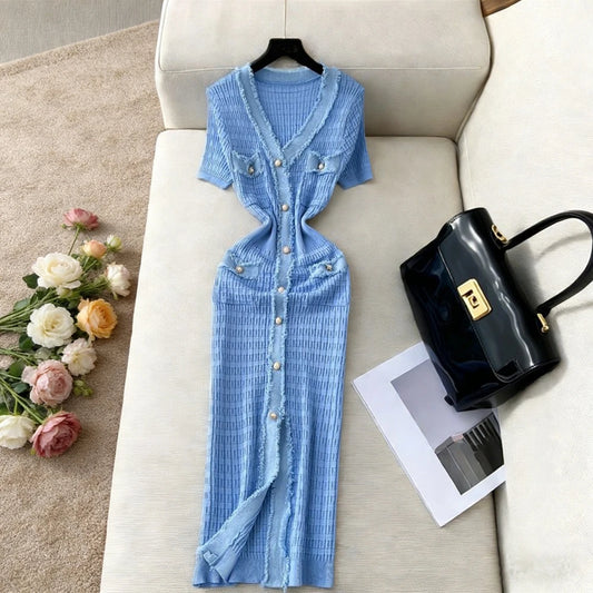 Short Sleeve Designer V-Neck Pearl Button Knitted Dress