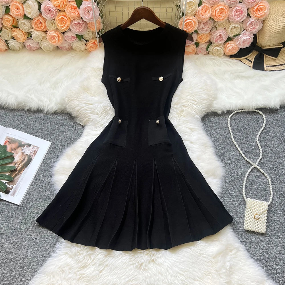 Pleated Scoop Neckline Slim Waist A-line Dress