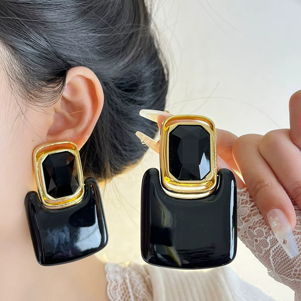 Retro Smooth Geometric Block Earrings