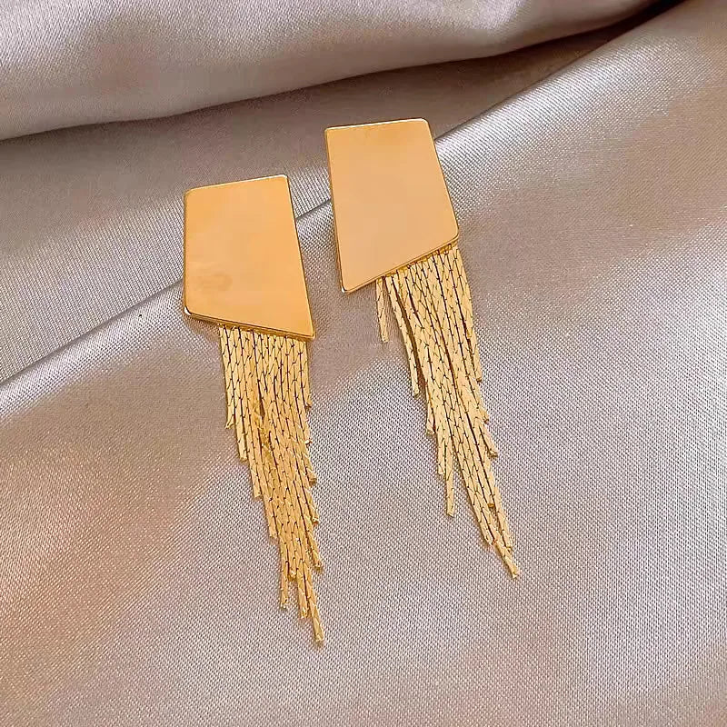 Women's Geometric irregular metal square tassel earrings