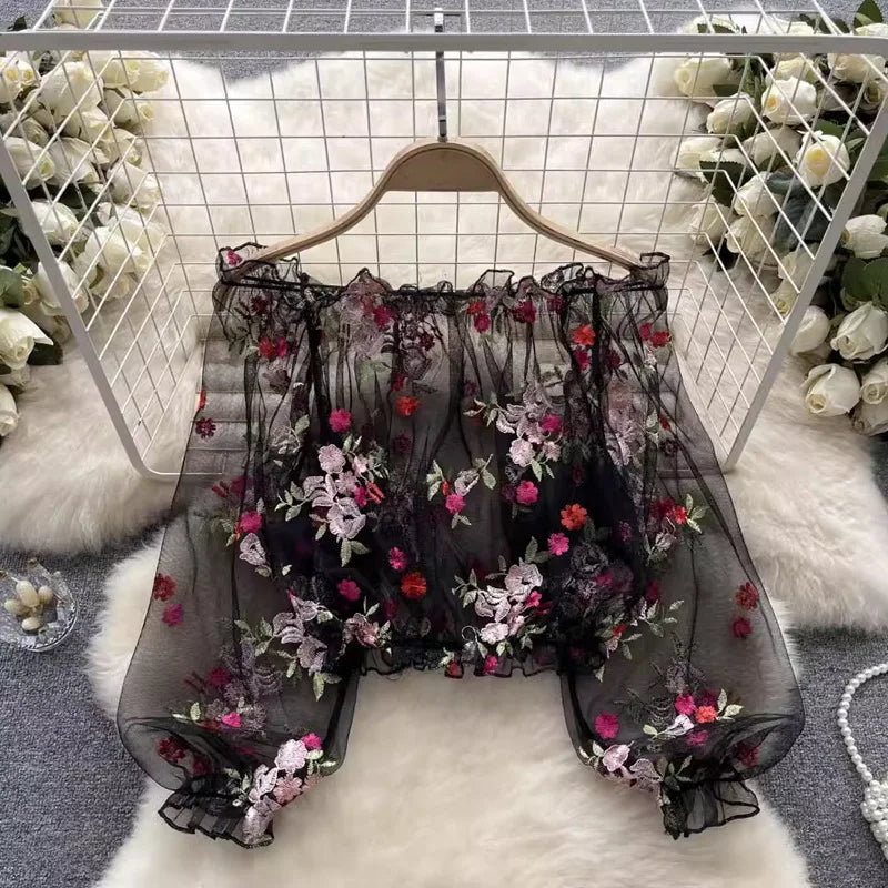 Elegant chiffon one-shoulder lace blouse with mesh embroidery, loose puffed sleeves, smock, long sleeves