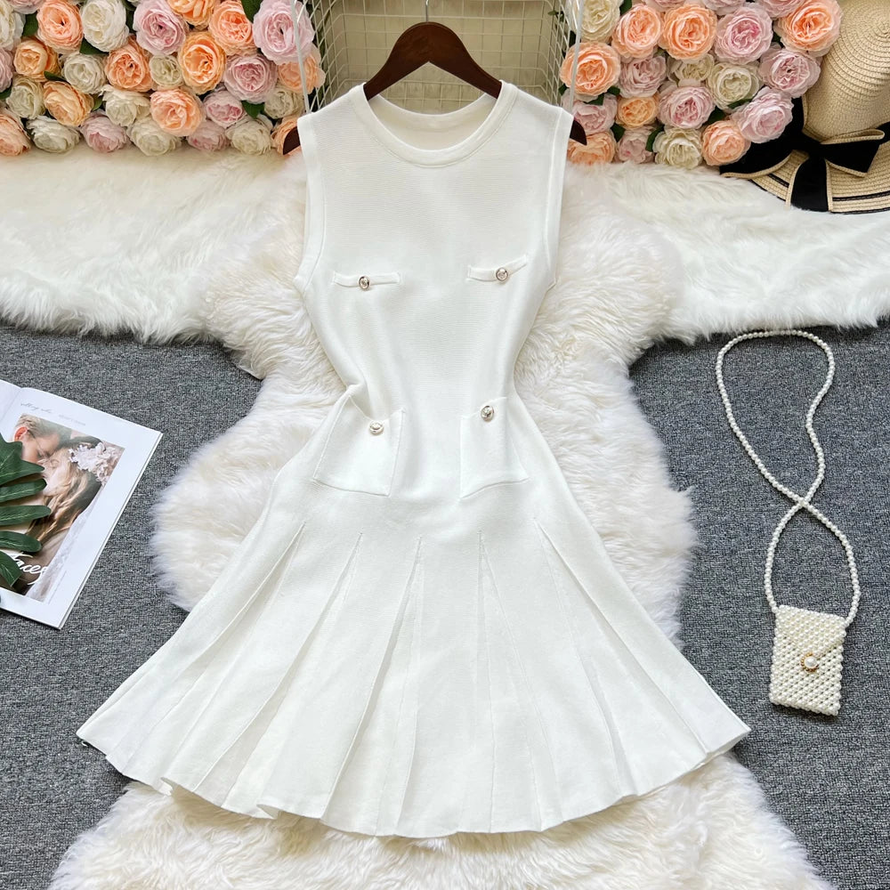 Pleated Scoop Neckline Slim Waist A-line Dress