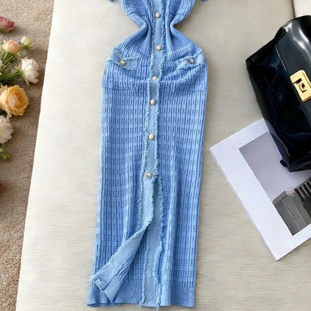 Short Sleeve Designer V-Neck Pearl Button Knitted Dress