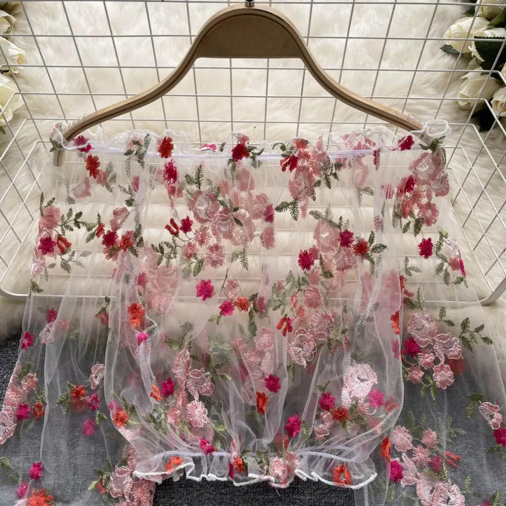 Elegant chiffon one-shoulder lace blouse with mesh embroidery, loose puffed sleeves, smock, long sleeves