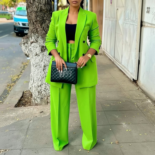 Elegant Women's Double Breasted Peak Lapel Blazer and Pleated Trouser Pants 2pc Suit