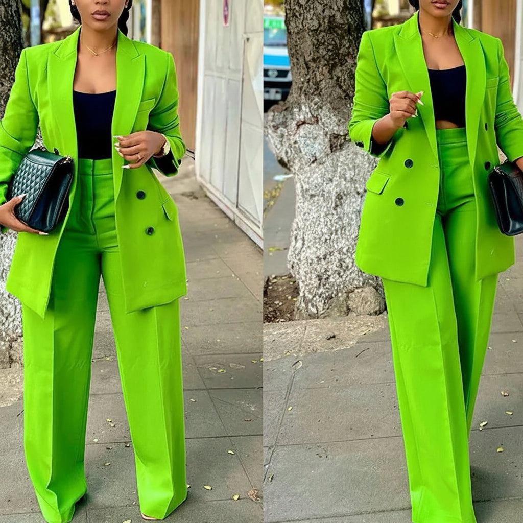 Elegant Women's Double Breasted Peak Lapel Blazer and Pleated Trouser Pants 2pc Suit
